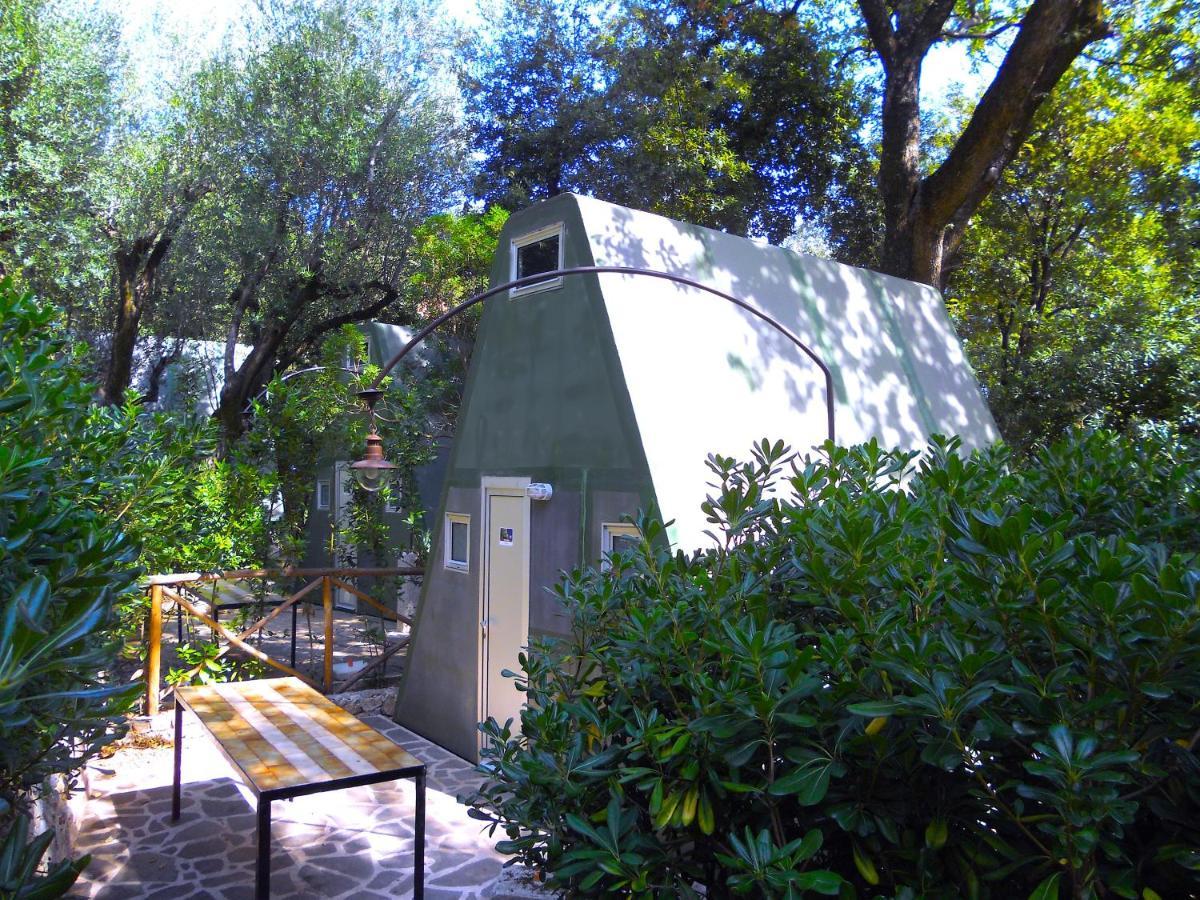La Francesca Sud Un Villaggio"Glamping" Scario Zimmer foto
